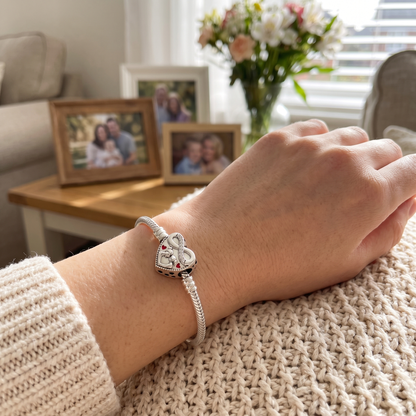 Mom and Daughter Love Charm